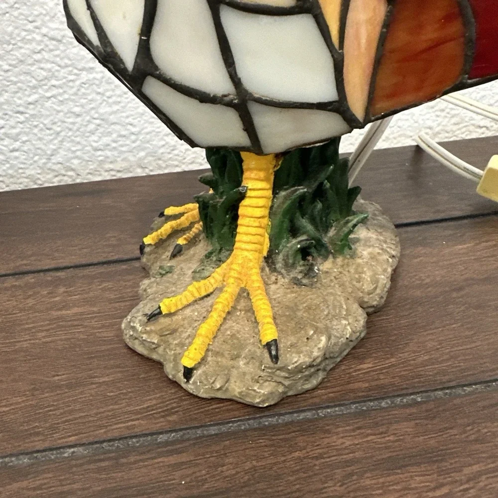 Vintage Tiffany Style Rooster Accent Table Decor Lamp 11x7 EUC